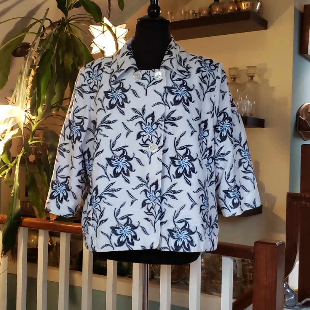 Jones New York Womens White And Blue Swing Hem Jacket Top